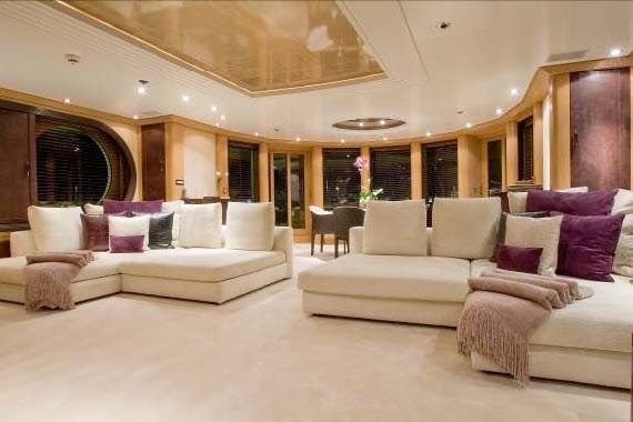 Yacht MALIBU, Amels | CHARTERWORLD Luxury Superyacht Charters